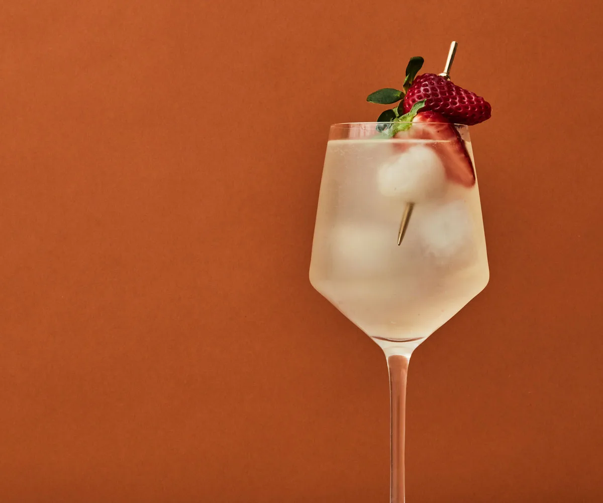 How to make a lychee Martini recipe
