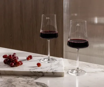 9 luxury gifts for hosting and toasting this entertaining season