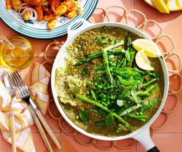 Shannon Martinez’s paella verde