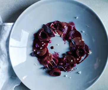 Carpaccio of kangaroo with beetroot and native fruits