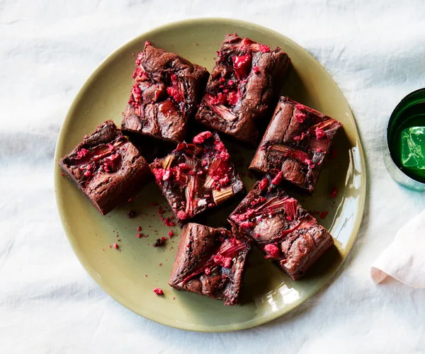 Rhubarb and raspberry brownie