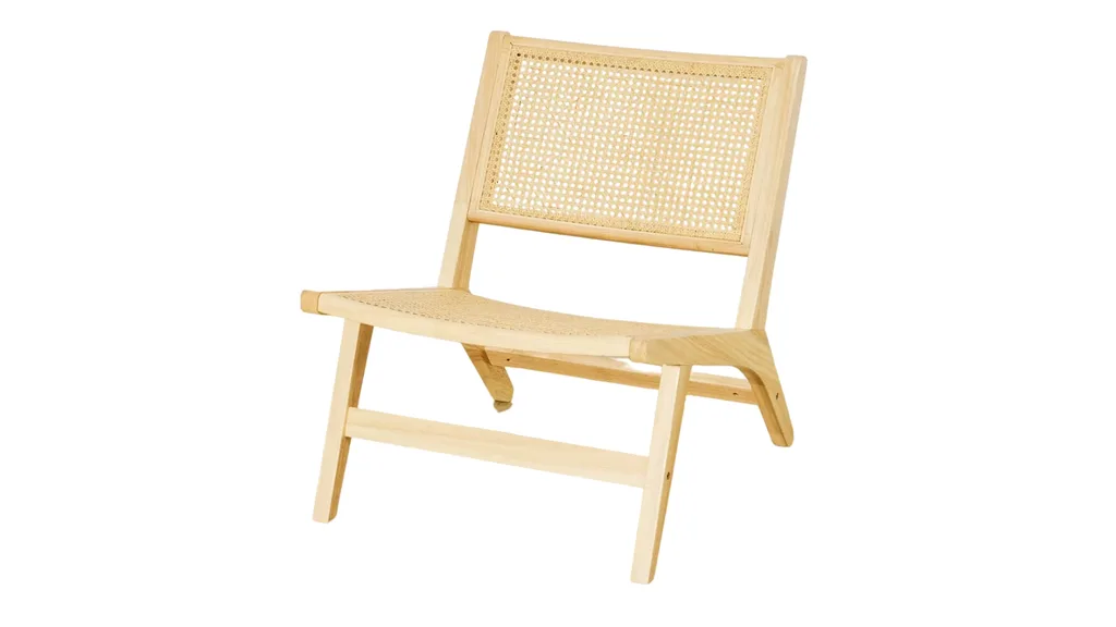 Rattan lounge chair