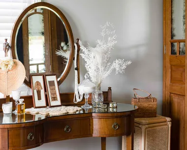 how to organise and store your jewellery