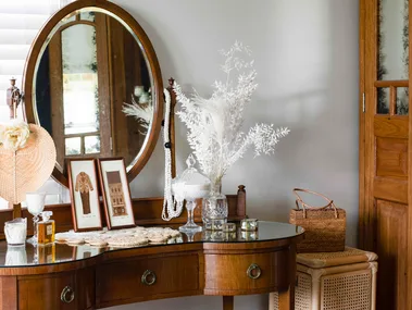 how to organise and store your jewellery