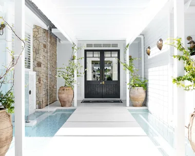 A Hamptons-inspired family oasis on the Sunshine Coast