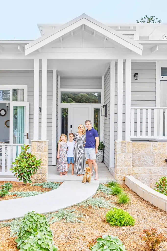 Sydney Home Blends Hamptons and Queenslander Style