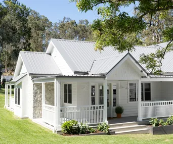 Modern country farmhouse in rural Brisbane