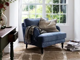 9 cosy living spaces we would happily spend all winter in