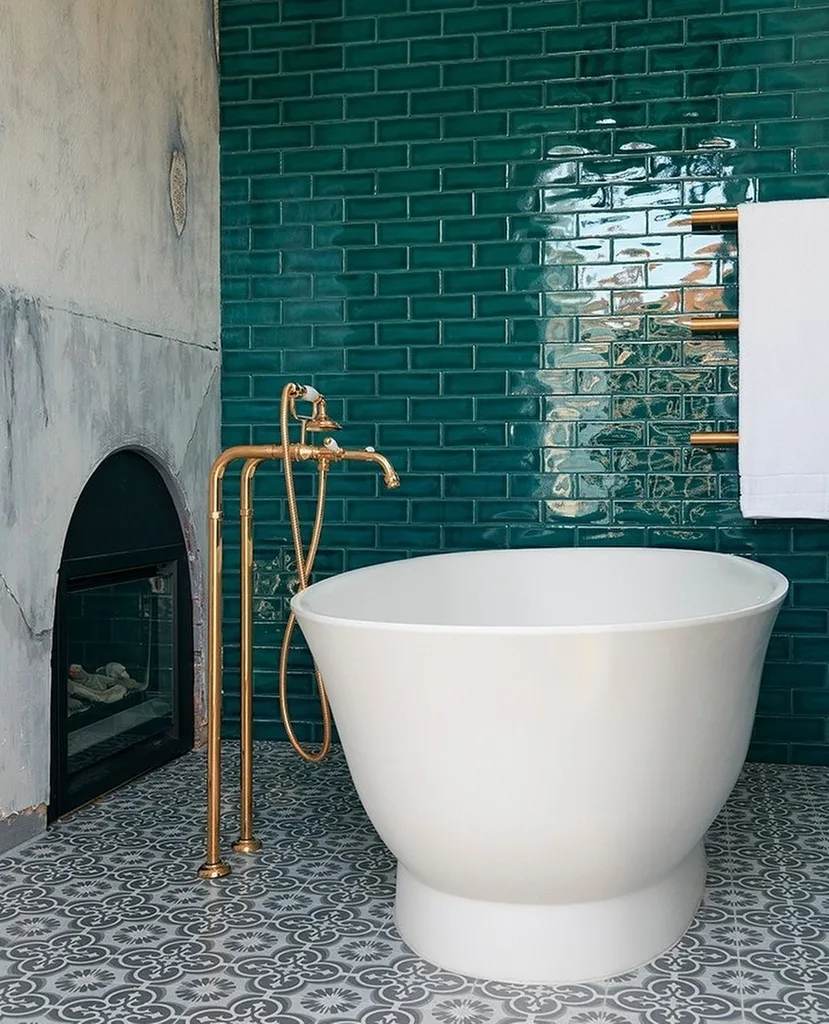 Shaynna Blaze's bathroom