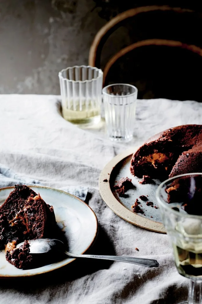 Dulche de leche and chocolate peanut butter pudding