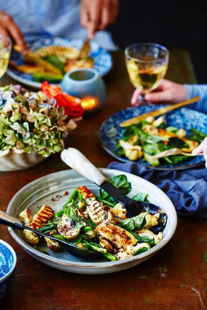 Cauliflower and haloumi salad