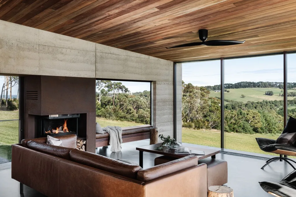 Modern country home fireplace