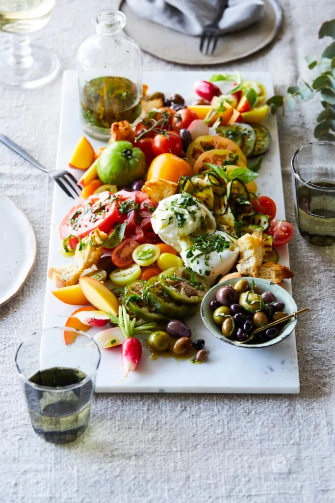 heirloom tomato grilled zucchini mozzarella salad