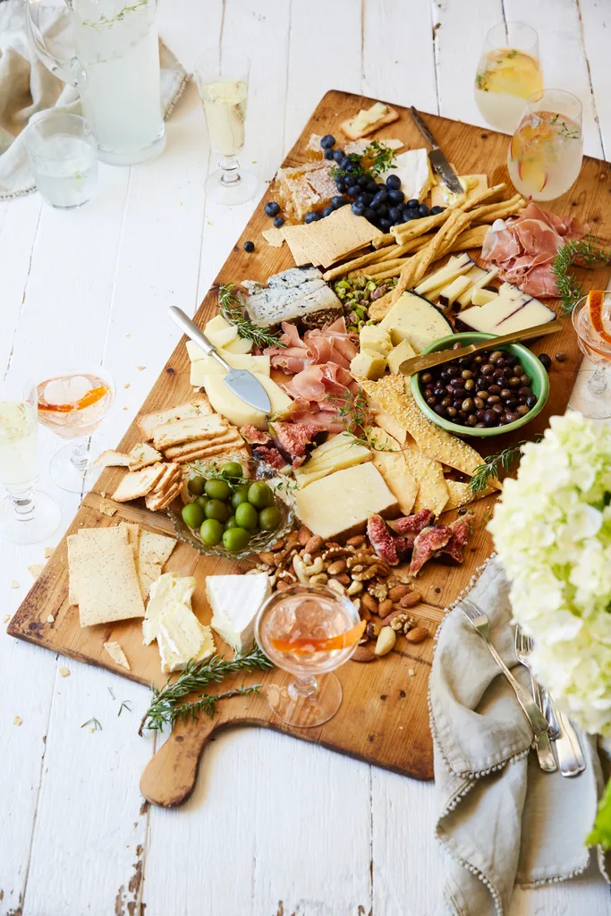 How to create the perfect cheese platter