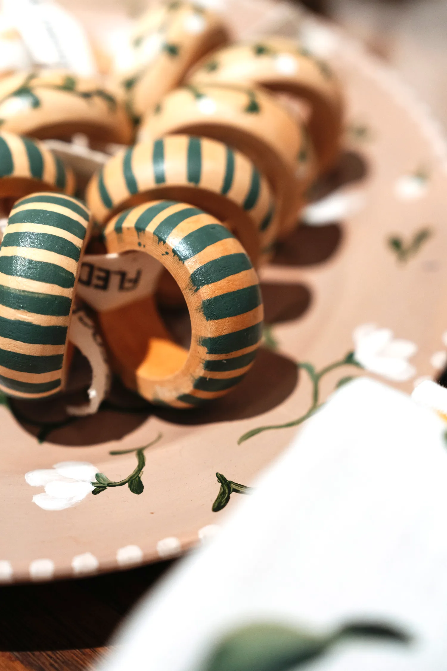 Fledge and Thread Keren Fraser napkin rings
