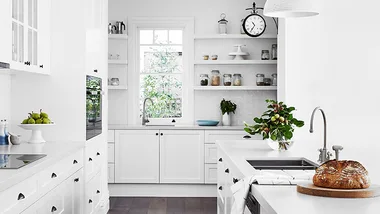 Hamptons kitchen open shelving butlers pantry