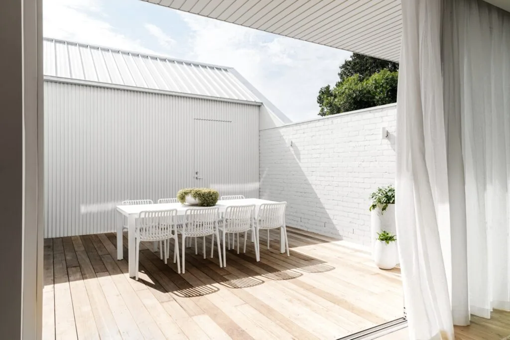 Courtyard garden and timber flooring.