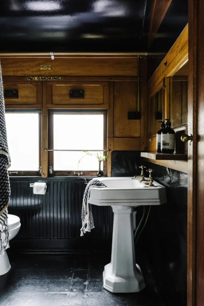 Most Unique Stay Airbnb Steam 1920s Carriage