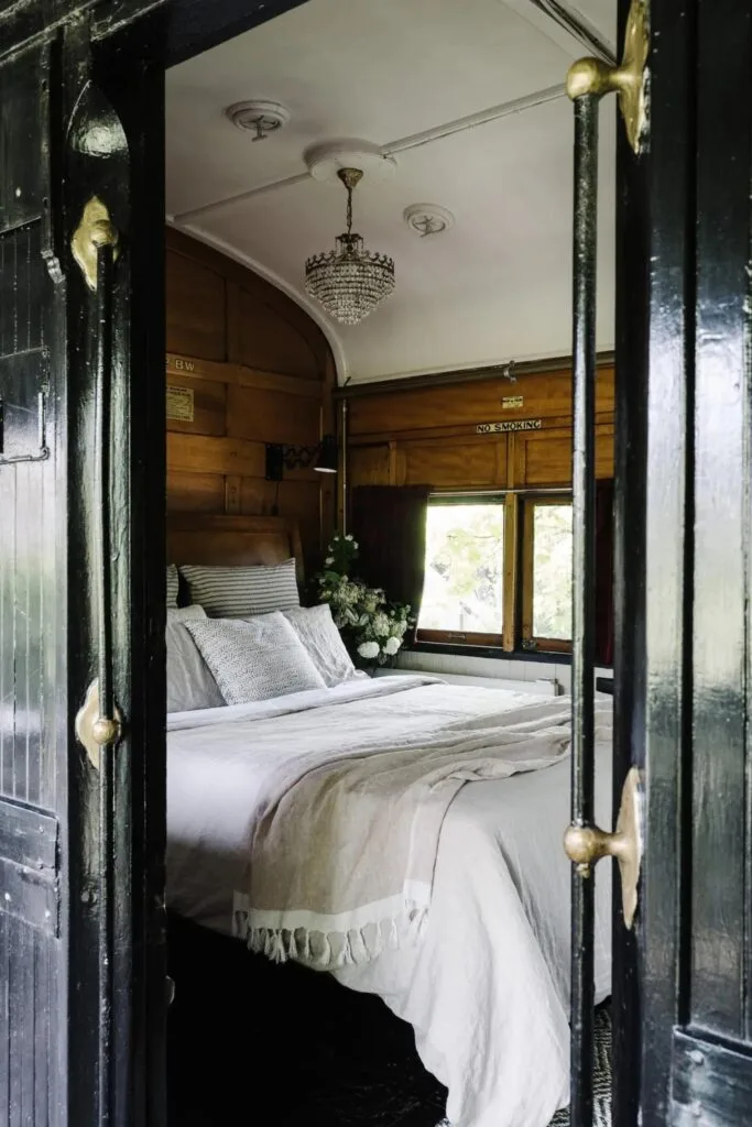 Most Unique Stay Airbnb Steam 1920s Carriage