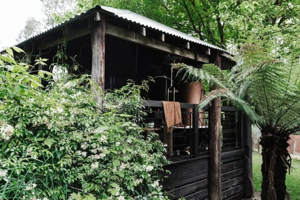 Most Unique Stay Airbnb Steam 1920s Carriage