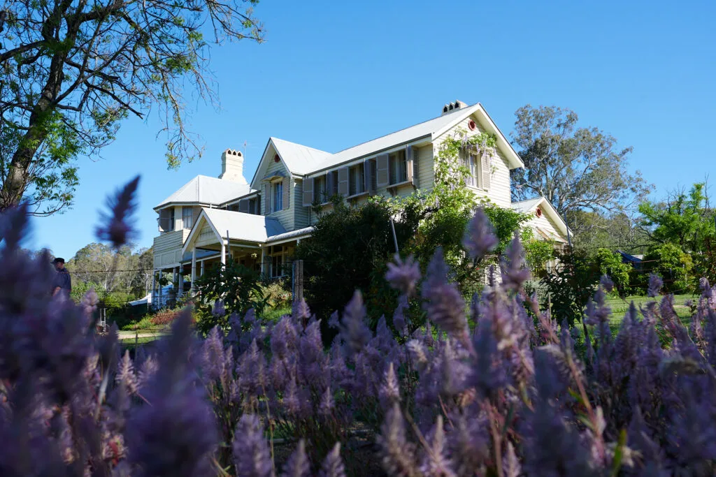 The Lost Flowers Of Alice Hart Thornfield House Garden