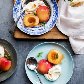 Blushing peaches in Pimm’s syrup