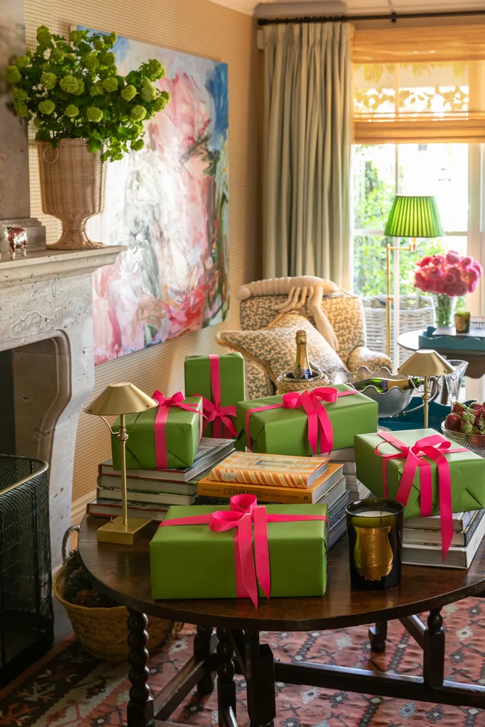 Alexandra Brownlow Christmas gift wrapping