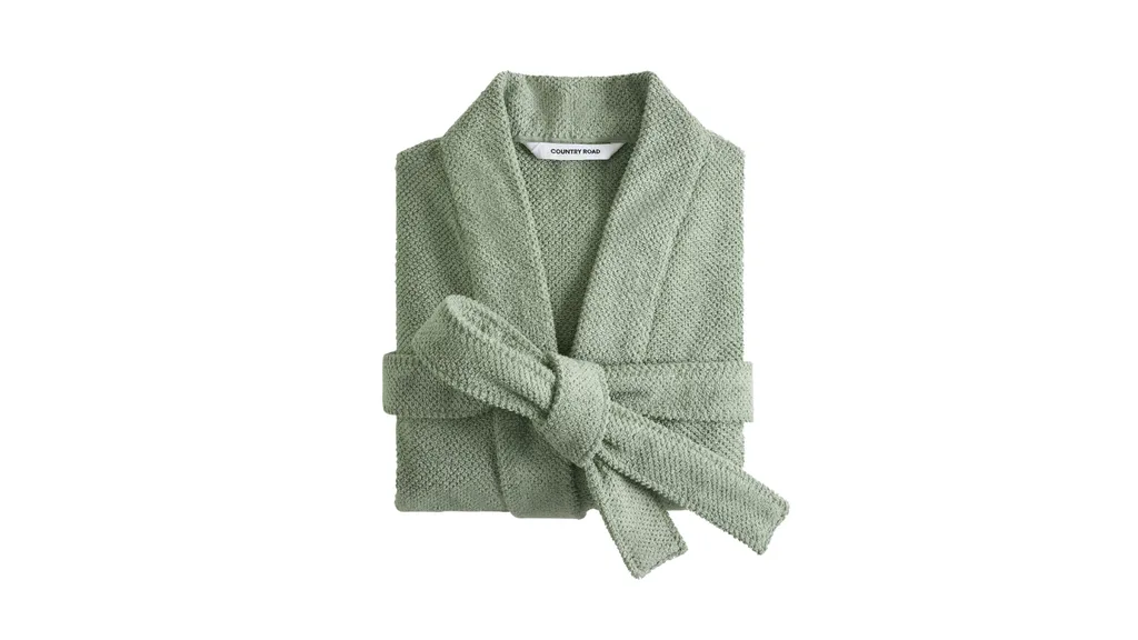 A green robe