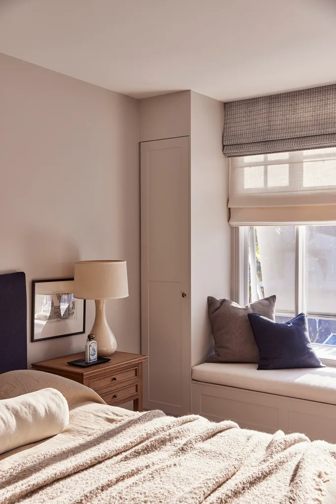 Elle Lovelock home renovation bedroom window seat