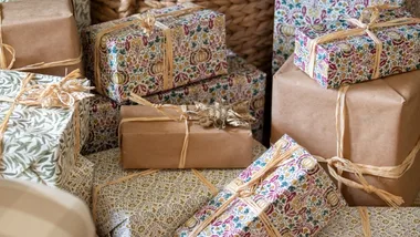 5 mistakes to avoid with Christmas gift wrapping