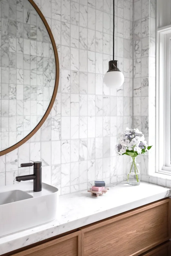 Bathroom lighting Bathroom Pendant Photography by Anne Stroud Architect Paul Tilse Interior designer Vanessa Hawes Styling Jane Goodall