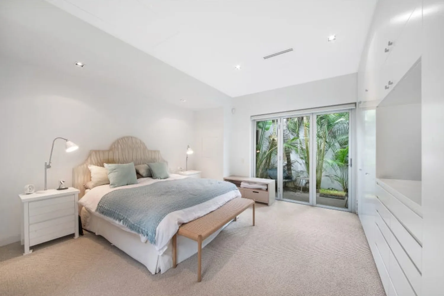 Simone Zimmermann $30m Bondi home bedroom