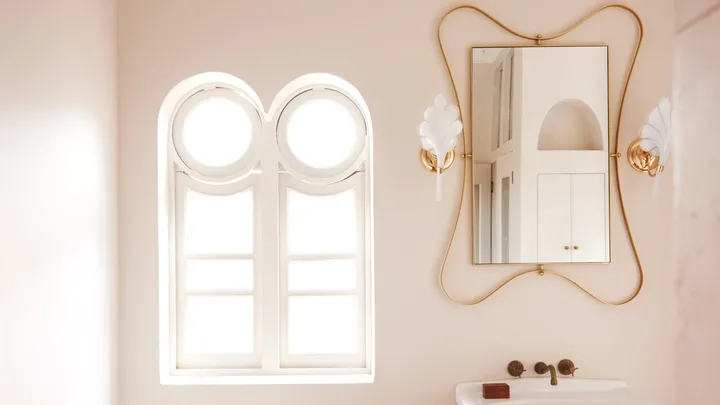 Olli Ella cofounder Chloe Brookman home ensuite bathroom ornate mirror