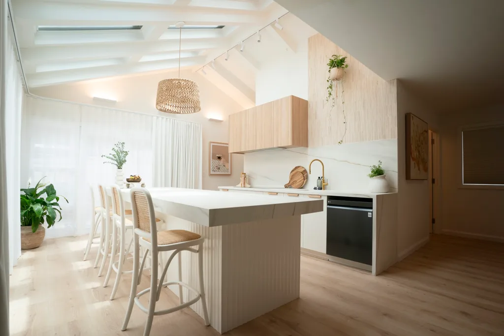 Dream Home's Lara and Peter's Belrose Kitchen