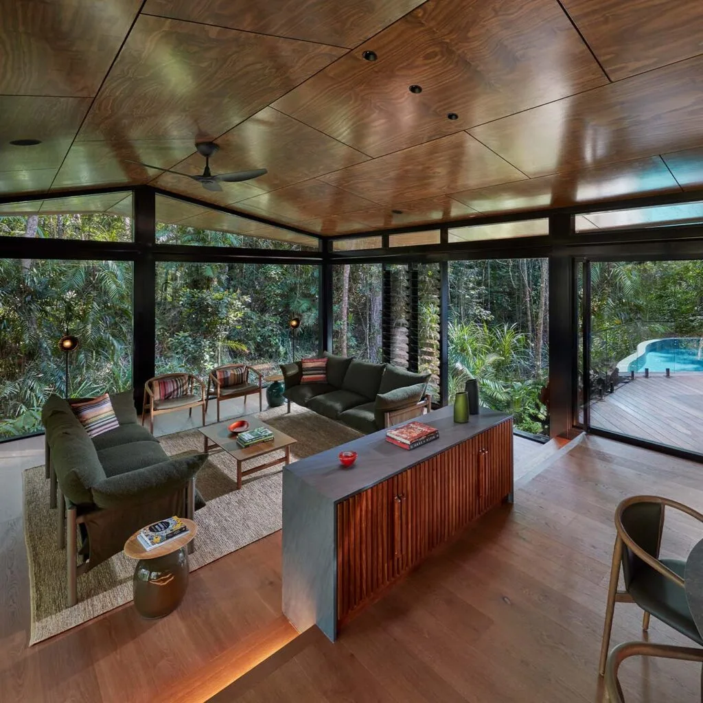 Silky Oaks Lodge Daintree Pavilion sitting area