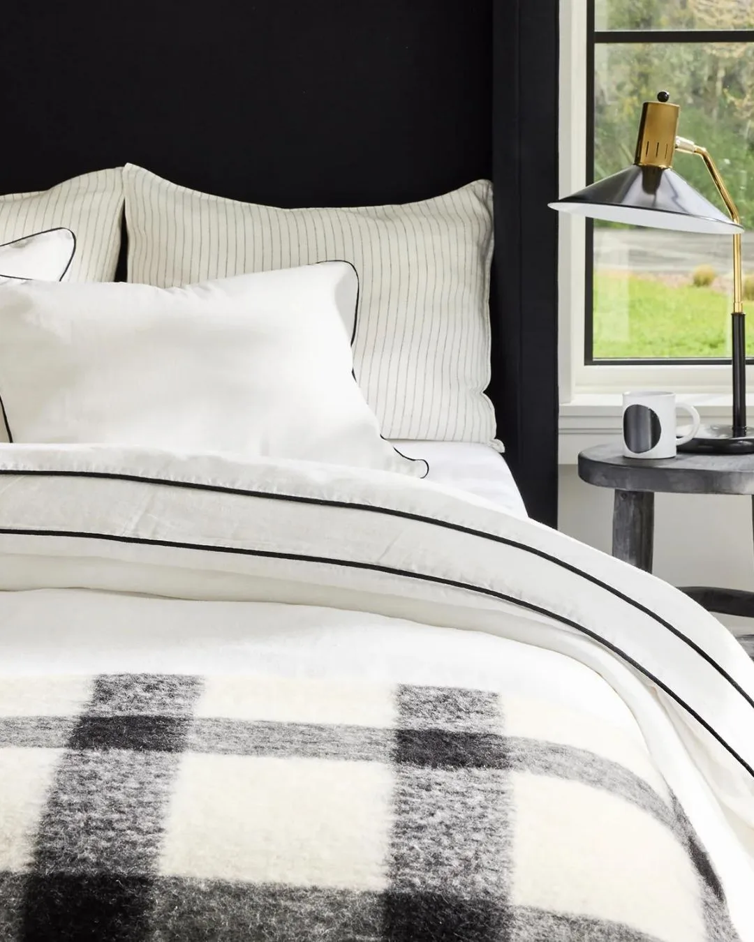 Diane Keaton bedding