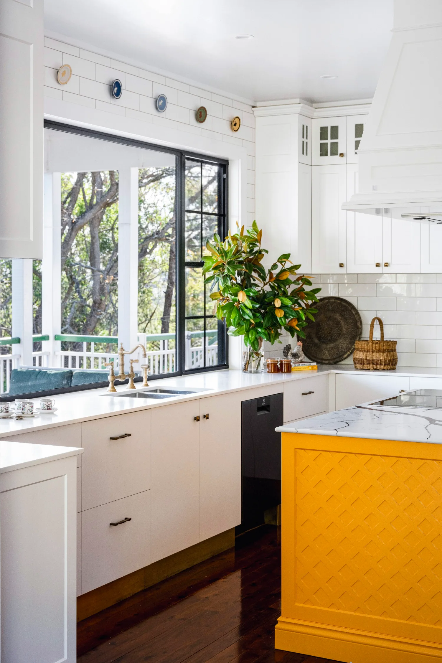 Ivy And Piper Designer's Toowoomba 1940s Queenslander Kitchen Yellow Island