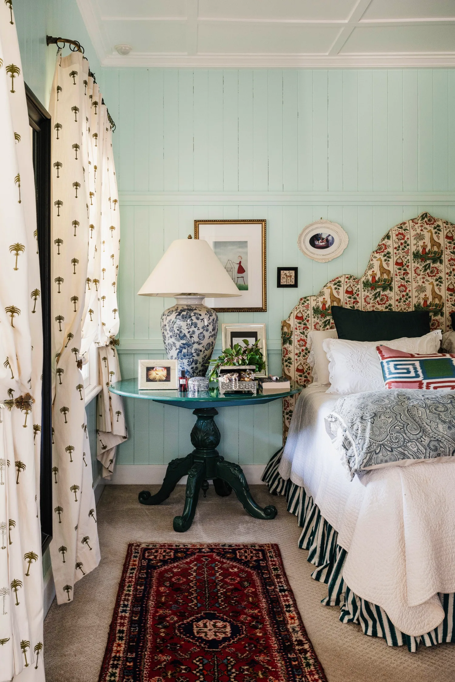 Ivy And Piper Designer's Toowoomba 1940s Queenslander Main Bedroom Bedhead