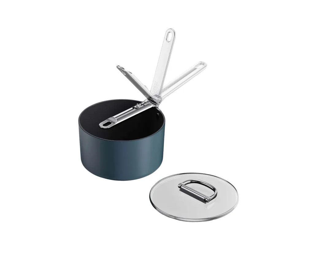 Saucepan with a folding handle.