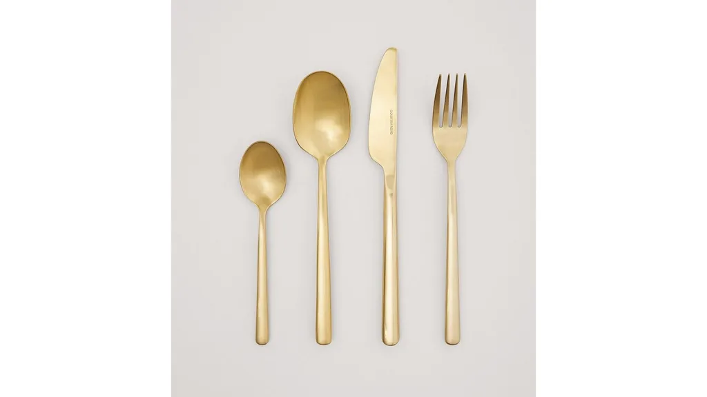 Gold cutlery