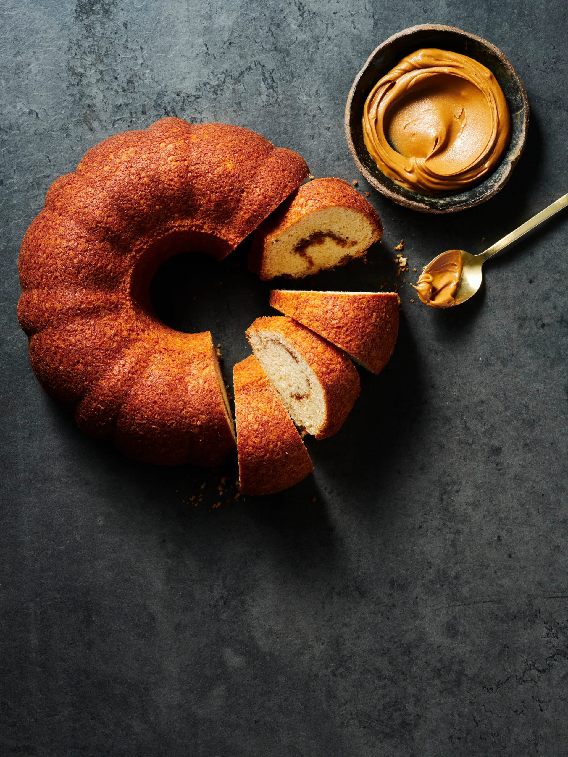 Biscoff swirl bundt cake