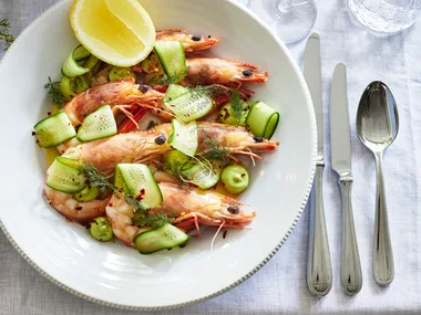 Prawns with lemon, cucumber and chilli