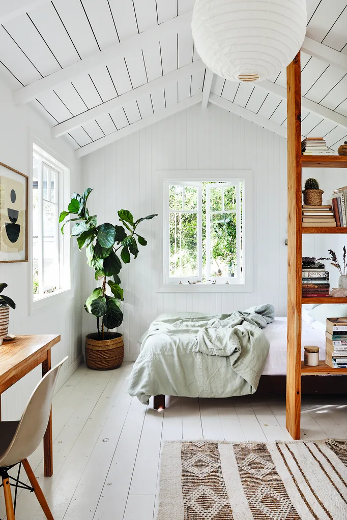 Courtney Adamo's Bangalow home bedroom
