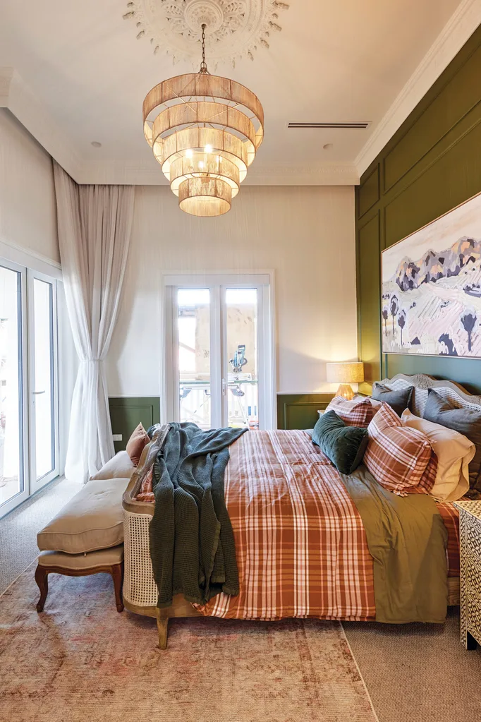 Tom and Sarah-Jane's The Block 2022 bedroom