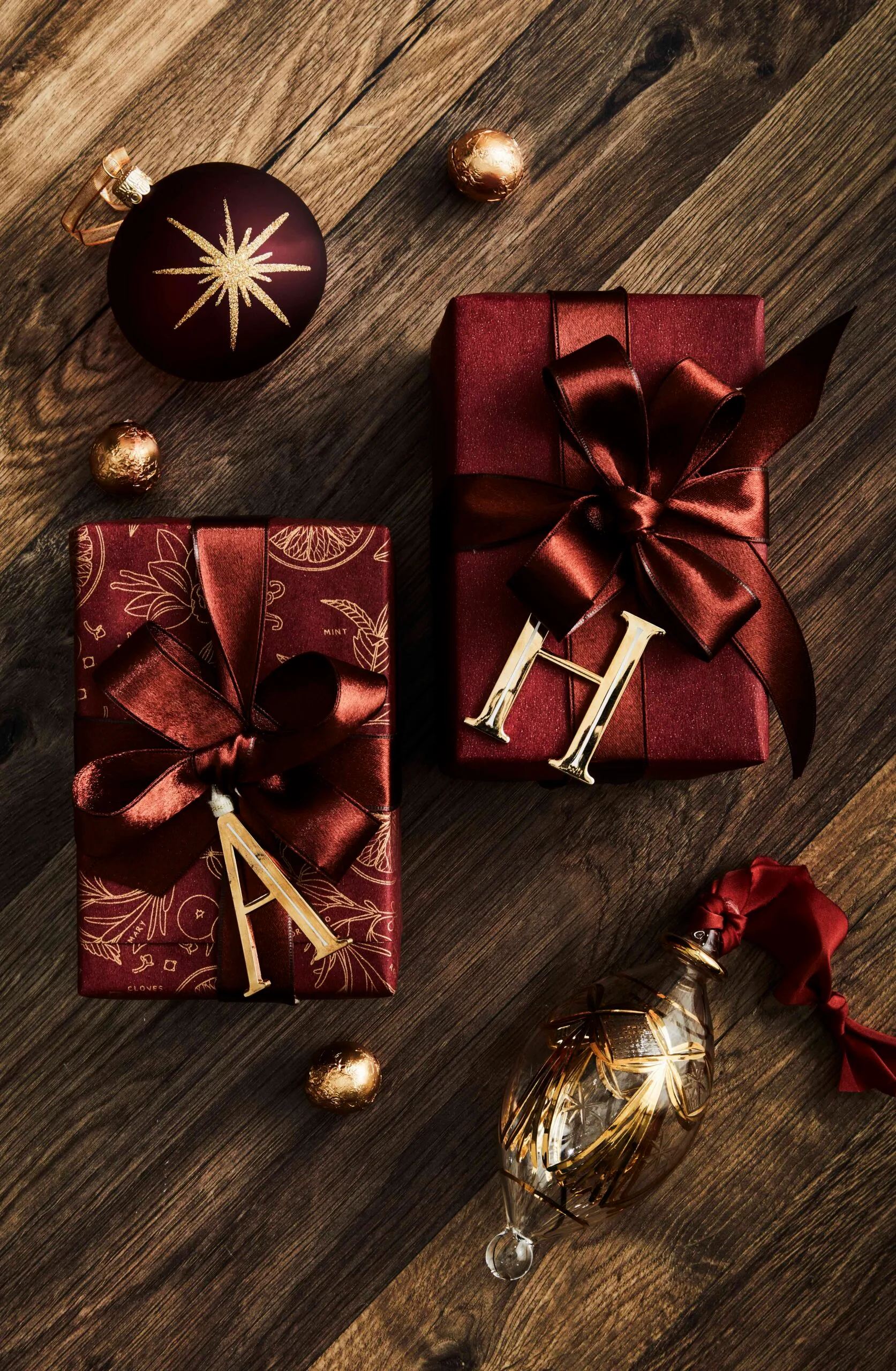 Red Christmas gift wrapping with red initial decorations