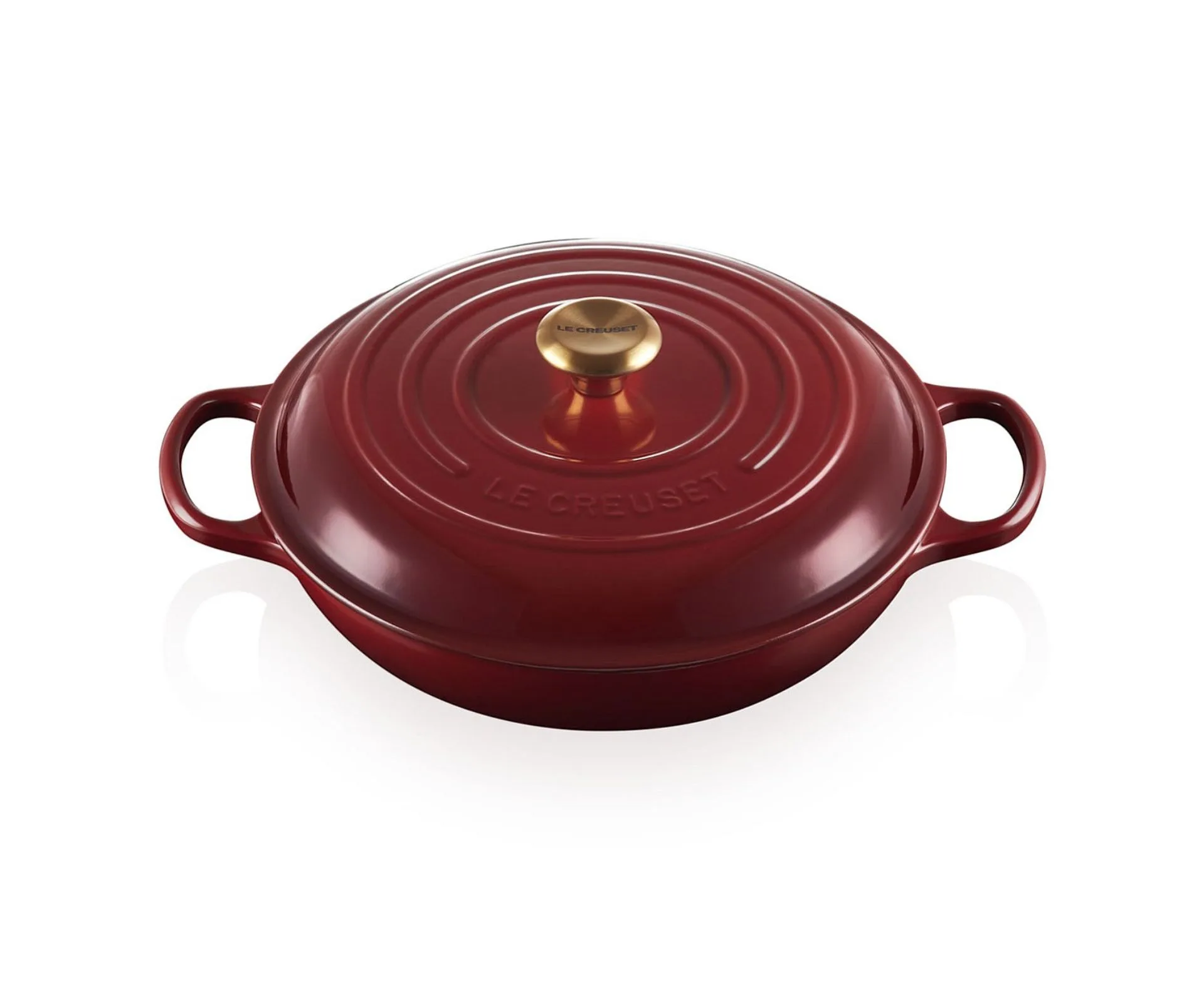 A red casserole dish