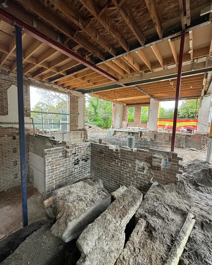 Natasha Oakley home renovation construction Nov 2023