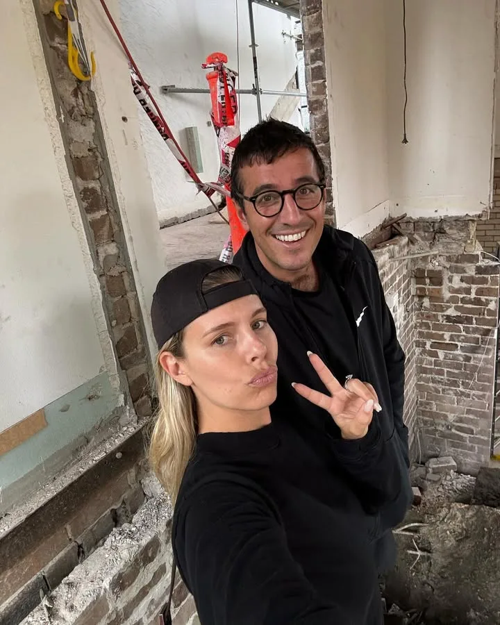 Natasha Oakley home renovation on site with Theo Chambers Nov 2023