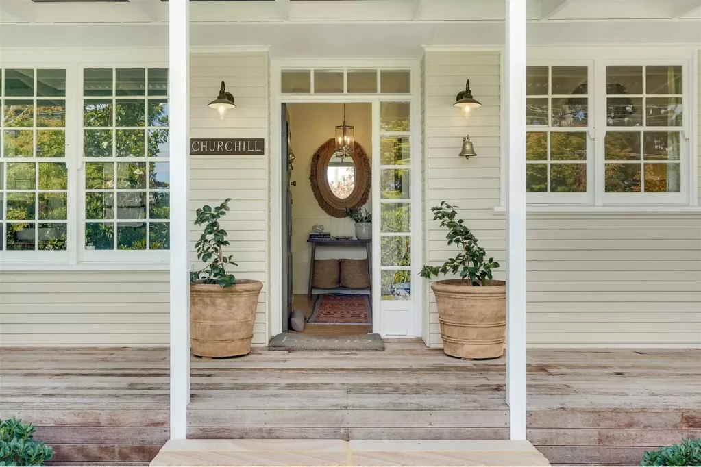 Samantha Armytage home Moss Vale renovation exterior