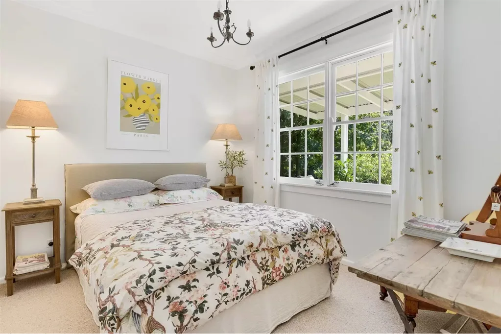 Samantha Armytage home Moss Vale renovation bedroom